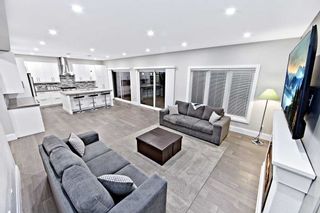 Photo 9: 1083 Churchill Avenue in Oakville: College Park House (2-Storey) for sale : MLS®# W4832262