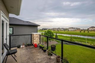 Photo 39: 8 Willow Brook Road in Winnipeg: Bridgwater Lakes Residential for sale (1R)  : MLS®# 202216019