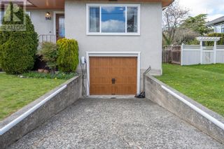 Photo 43: 542 Joffre St in Esquimalt: House for sale : MLS®# 957645