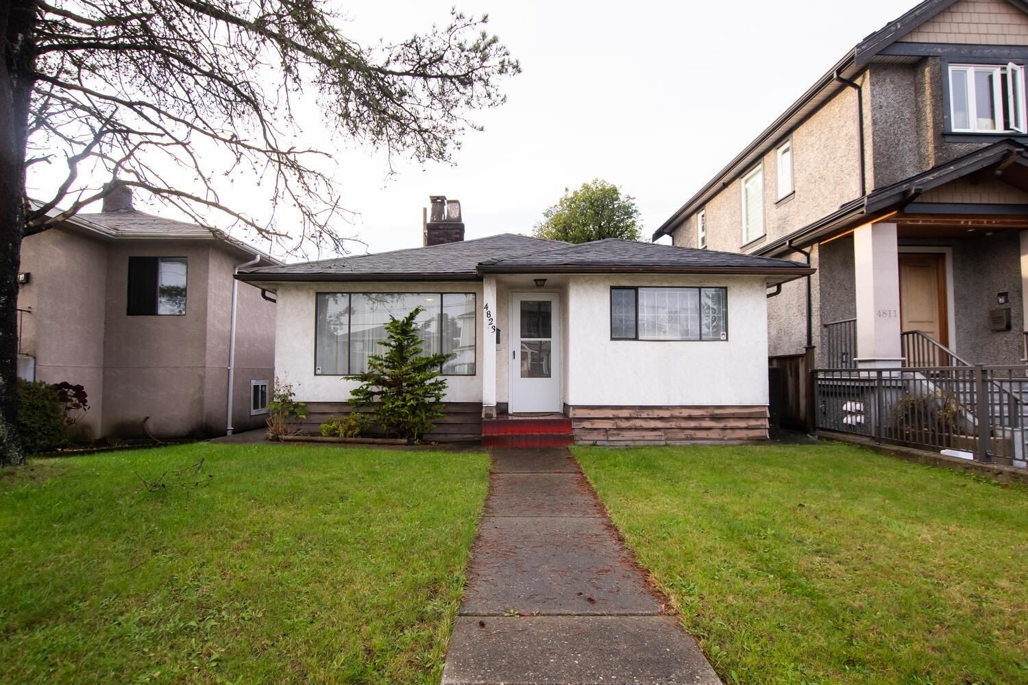 Main Photo: 4823 EARLES Street in Vancouver: Collingwood VE House for sale (Vancouver East)  : MLS®# R2635880