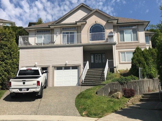 Main Photo: 33561 CARION Court in Mission: Mission BC House for sale : MLS®# R2457208