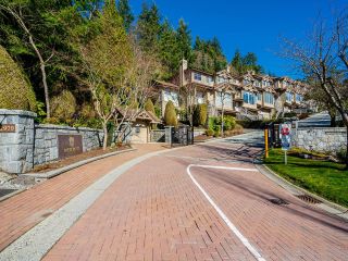Photo 32: 2 2979 PANORAMA Drive in Coquitlam: Westwood Plateau Townhouse for sale in "DEERCREST ESTATES" : MLS®# R2764320
