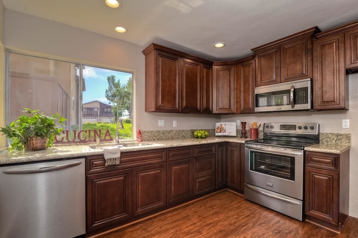 Main Photo: Residential for sale : 3 bedrooms : 10252 Caminito Surabaya in San Diego
