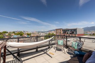 Photo 15: PH20 2150 E HASTINGS Street in Vancouver: Hastings Condo for sale in "The View" (Vancouver East)  : MLS®# R2785407