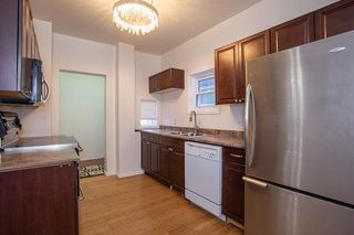 Photo 5: 607 Jubilee Avenue in Winnipeg: Fort Rouge Residential for sale (1A)  : MLS®# 1932844