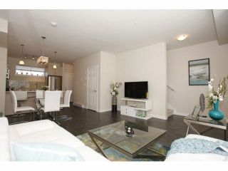 Photo 8: 224 32095 HILLCREST Avenue in Abbotsford: Abbotsford West Townhouse for sale in "Cedar Park Plaza" : MLS®# R2025230