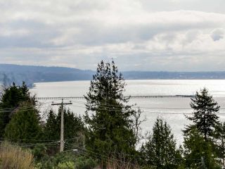 Photo 19: 14213 MARINE Drive: White Rock House for sale (South Surrey White Rock)  : MLS®# R2045609