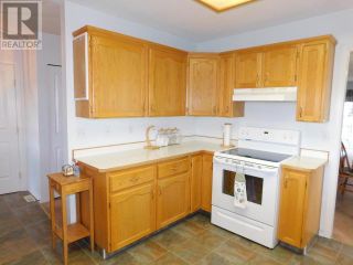 Photo 4: 6 - 980 CEDAR STREET in Okanagan Falls: House for sale : MLS®# 183899