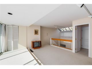 Photo 12: 44 2250 FOLKESTONE Way in West Vancouver: Panorama Village Condo for sale in "PANORAMA GARDENS" : MLS®# V1089798