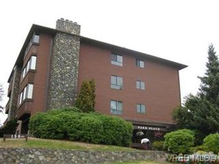 Photo 1: 206 150 W Gorge Rd in VICTORIA: SW Gorge Condo for sale (Saanich West)  : MLS®# 597334