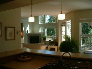 Photo 5: 1107 GRANDVIEW RD in Gibsons: Gibsons &amp; Area House for sale in "GIBSONS" (Sunshine Coast)  : MLS®# V586596