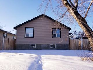 Main Photo: 1511 36 Street SE in Calgary: Albert Park/Radisson Heights House for sale : MLS®# C4162464