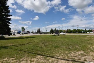 Photo 4: 100 Nipawin Road East in Nipawin: Commercial for sale : MLS®# SK928561
