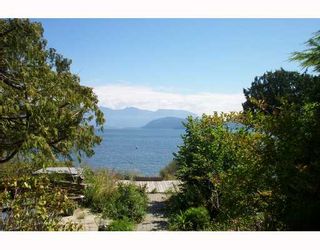 Photo 6: 1170 POINT Road in Gibsons: Gibsons &amp; Area House for sale (Sunshine Coast)  : MLS®# V662380