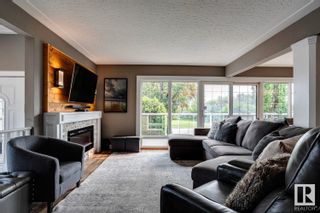 Photo 12: 10748 43 Street in Edmonton: Zone 19 House for sale : MLS®# E4382301
