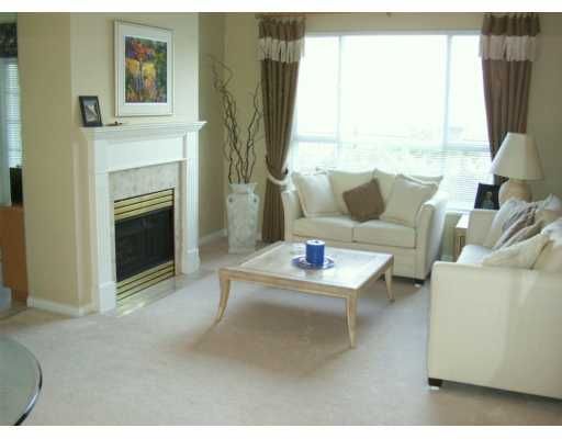 Photo 4: Photos: 135 3098 GUILDFORD WY in Coquitlam: North Coquitlam Condo for sale in "MARLBOROUGH HOUSE" : MLS®# V579922