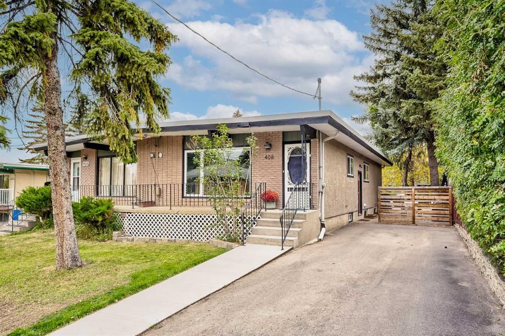 Main Photo: 408 28 Avenue NE in Calgary: Winston Heights/Mountview Semi Detached (Half Duplex) for sale : MLS®# A2081752