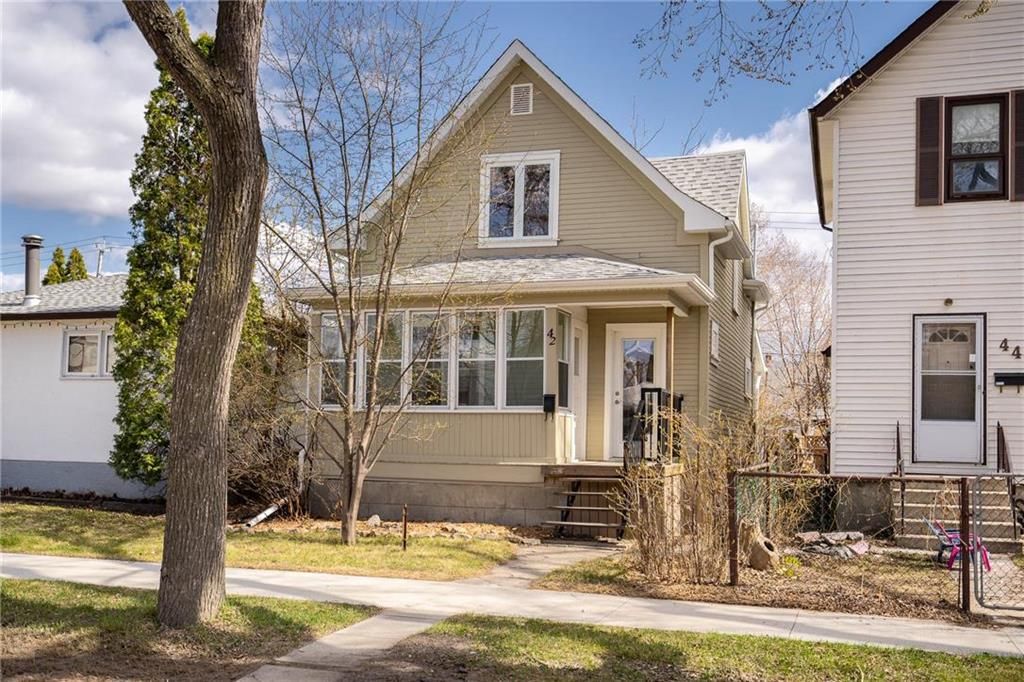 Main Photo: 42 Morley Avenue in Winnipeg: Riverview Residential for sale (1A)  : MLS®# 202110682
