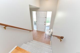 Photo 3: 4120 Longview Dr in Saanich: SE Gordon Head House for sale (Saanich East)  : MLS®# 933835