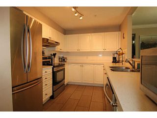 Photo 12: 29 2378 RINDALL Avenue in Port Coquitlam: Central Pt Coquitlam Condo for sale in "BRITTANY PARK" : MLS®# V1095397