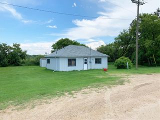 Photo 2: 328 PR 480 Road in Makinak: R30 Residential for sale (R30 - Dauphin and Area)  : MLS®# 202216551