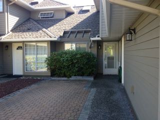 Photo 1: # 125 16275 15TH AV in Surrey: King George Corridor Townhouse for sale (South Surrey White Rock)  : MLS®# F1320286