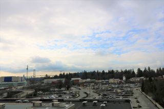 Photo 20: 302 888 ARTHUR ERICKSON PLACE in West Vancouver: Park Royal Condo for sale : MLS®# R2349158