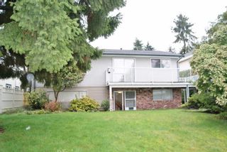 Photo 2: 9317 133A Street in Surrey: Queen Mary Park Surrey House for sale : MLS®# R2152812