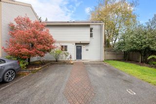 Photo 23: 6116 E GREENSIDE Drive in Surrey: Cloverdale BC Townhouse for sale (Cloverdale)  : MLS®# R2683371