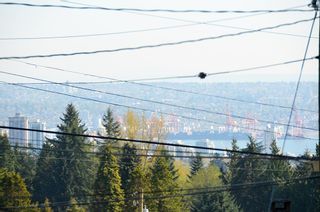 Photo 40: 480 GREENWAY AV in North Vancouver: Upper Delbrook House for sale : MLS®# V1003304