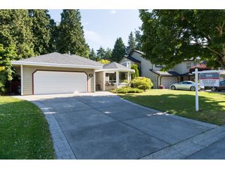 Photo 3: 12557 24A Avenue in Surrey: Crescent Bch Ocean Pk. House for sale in "CRESCENT HEIGHTS / OCEAN PARK" (South Surrey White Rock)  : MLS®# R2182079