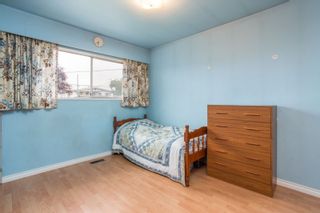Photo 12: 5930 CULLODEN Street in Vancouver: Knight House for sale (Vancouver East)  : MLS®# R2465527
