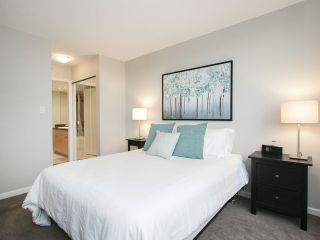 Photo 10: 609 1288 MARINASIDE Crescent in Vancouver: Yaletown Condo for sale in "Crestmark I" (Vancouver West)  : MLS®# R2149877