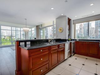 Photo 11: 803 428 BEACH Crescent in Vancouver: Yaletown Condo for sale (Vancouver West)  : MLS®# R2072146