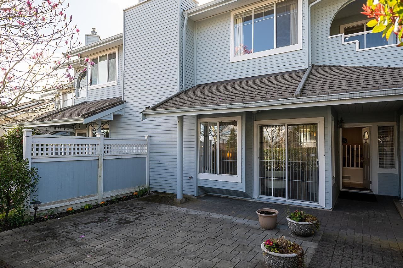 Main Photo: 7511 MANITOBA Street in Vancouver: Marpole Townhouse for sale in "The Springs at Langara" (Vancouver West)  : MLS®# R2673535