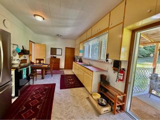 Photo 17: 5759 LONGBEACH RD in Nelson: House for sale : MLS®# 2476389