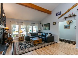 Photo 9: 19650 50A AVENUE in Langley: Langley City House for sale : MLS®# R2449912