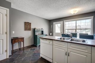 Photo 9: 1419 1 Street NE in Calgary: Crescent Heights Row/Townhouse for sale : MLS®# C4288003