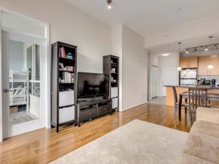 Photo 6: 401 3651 FOSTER Avenue in Vancouver: Collingwood VE Condo for sale in "FINALE EAST" (Vancouver East)  : MLS®# R2849380