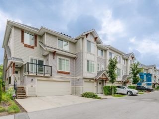 Photo 1: 68 20498 82 Avenue in Langley: Willoughby Heights Townhouse for sale in "Gabriola Park" : MLS®# R2714026