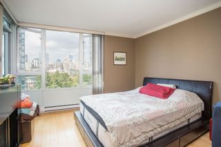 Photo 11: 908 1033 MARINASIDE Crescent in Vancouver: Yaletown Condo for sale in "QUAYWEST" (Vancouver West)  : MLS®# R2615852