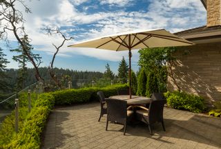 Photo 39: 4930 MEADFEILD Road in West Vancouver: Caulfeild House for sale in "Headland Park by Russell Hollingsworth" : MLS®# R2781808