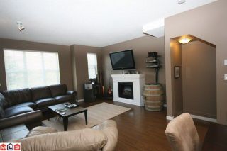 Photo 3: # 40 8385 DELSOM WY in Delta: Condo for sale : MLS®# F1021453