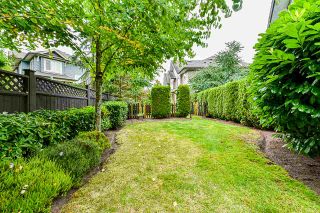 Photo 19: 54 6575 192 Street in Surrey: Clayton Townhouse for sale in "IXIA" (Cloverdale)  : MLS®# R2495688