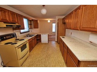 Photo 6: 772 Brazier Street in WINNIPEG: East Kildonan Residential for sale (North East Winnipeg)  : MLS®# 1503863