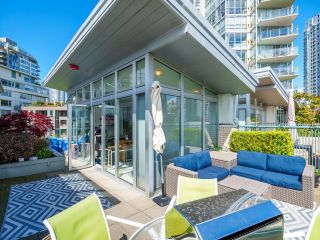 Photo 30: 321 1228 MARINASIDE Crescent in Vancouver: Yaletown Townhouse for sale in "Crestmark 2" (Vancouver West)  : MLS®# R2879908
