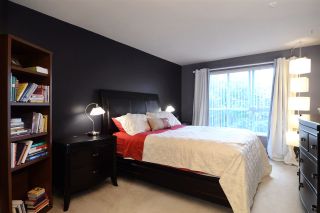 Photo 9: 206 2559 PARKVIEW Lane in Port Coquitlam: Central Pt Coquitlam Condo for sale in "The Crescent" : MLS®# R2105568