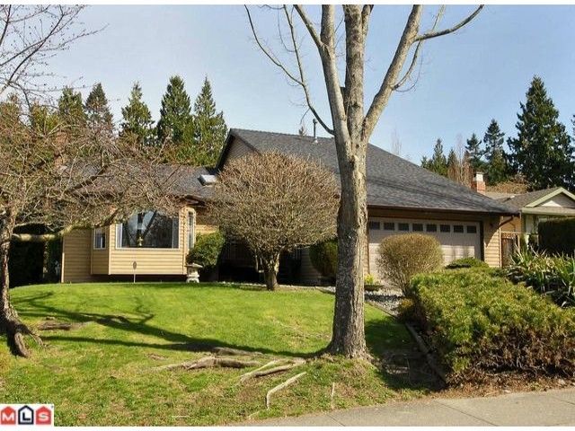 Main Photo: 12565 20TH Avenue in Surrey: Crescent Bch Ocean Pk. House for sale in "OCEAN CLIFF ESTATES" (South Surrey White Rock)  : MLS®# F1107875