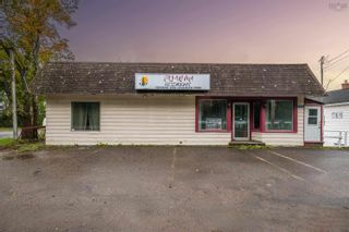 Photo 1: 2716 Highway 1 in Aylesford: Kings County Commercial  (Annapolis Valley)  : MLS®# 202322127