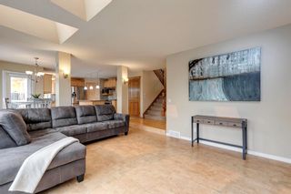 Photo 8: 171 Sandringham Road NW in Calgary: Sandstone Valley Detached for sale : MLS®# A2046856
